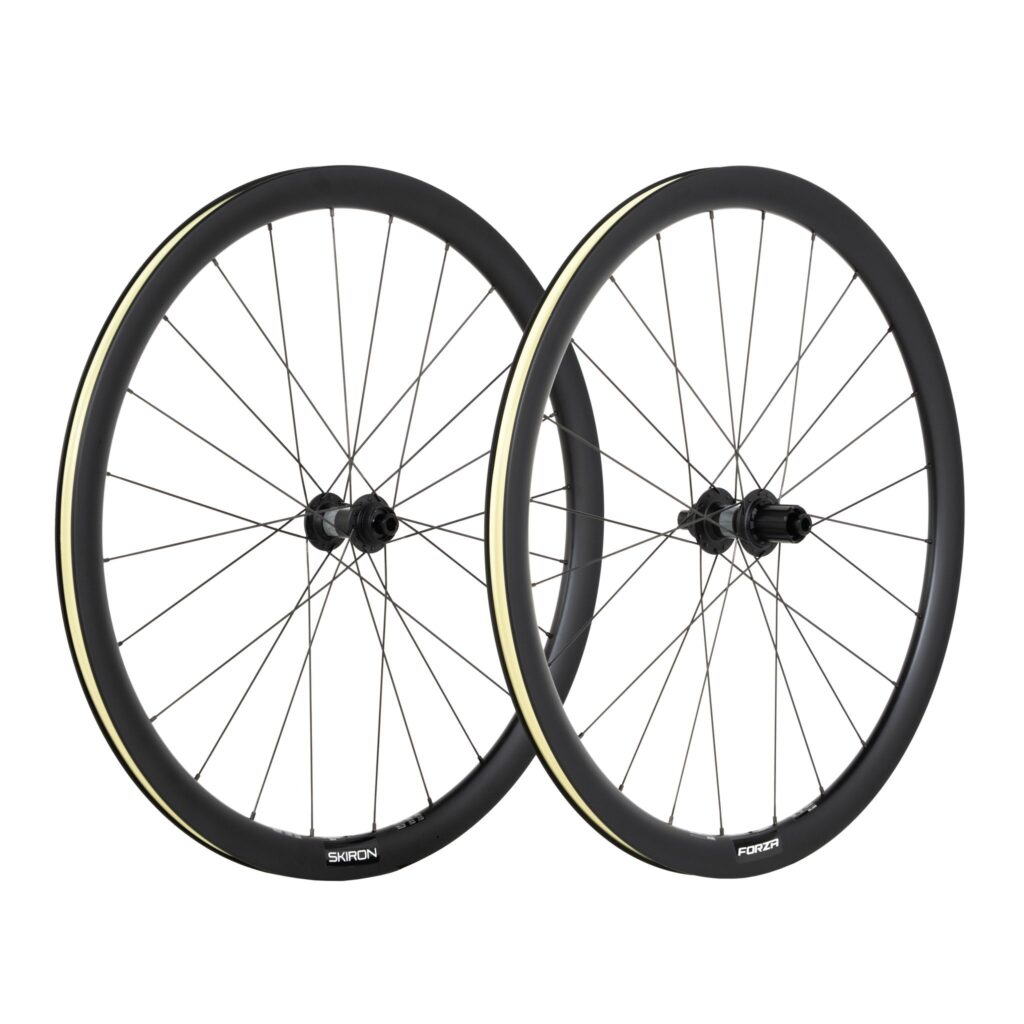 Forza Skiron CR38 wheelset / DTSwiss 370 Classic hub