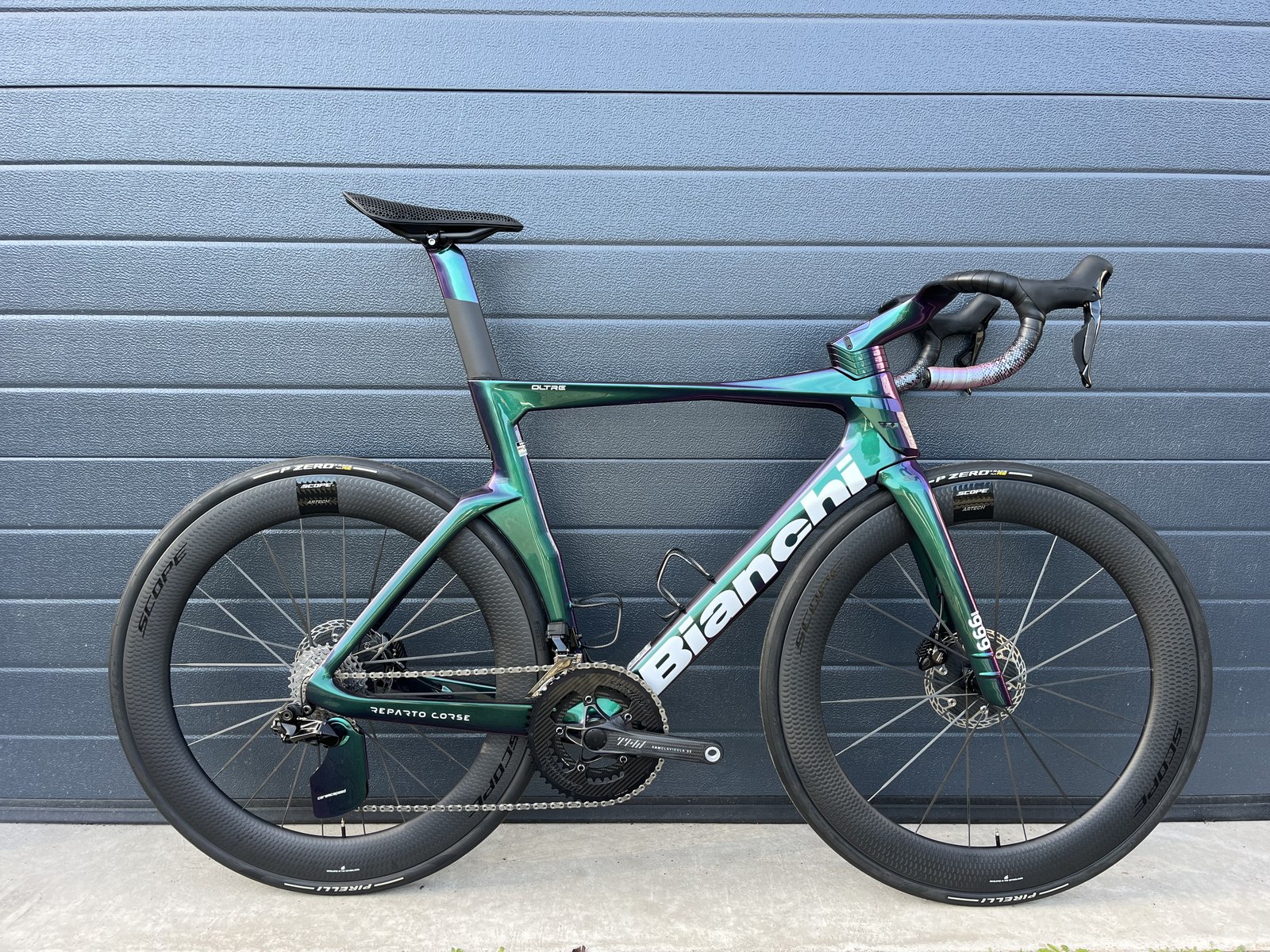 Bianchi Oltre RC Founder Edition, Celeste Spectrum